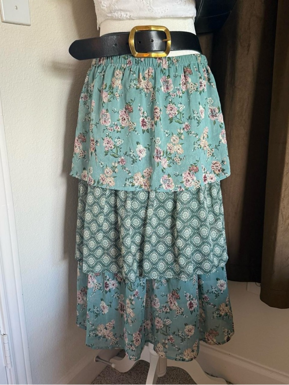 Elegant Floral Maxi Skirt - Teal - Picture 2 of 8